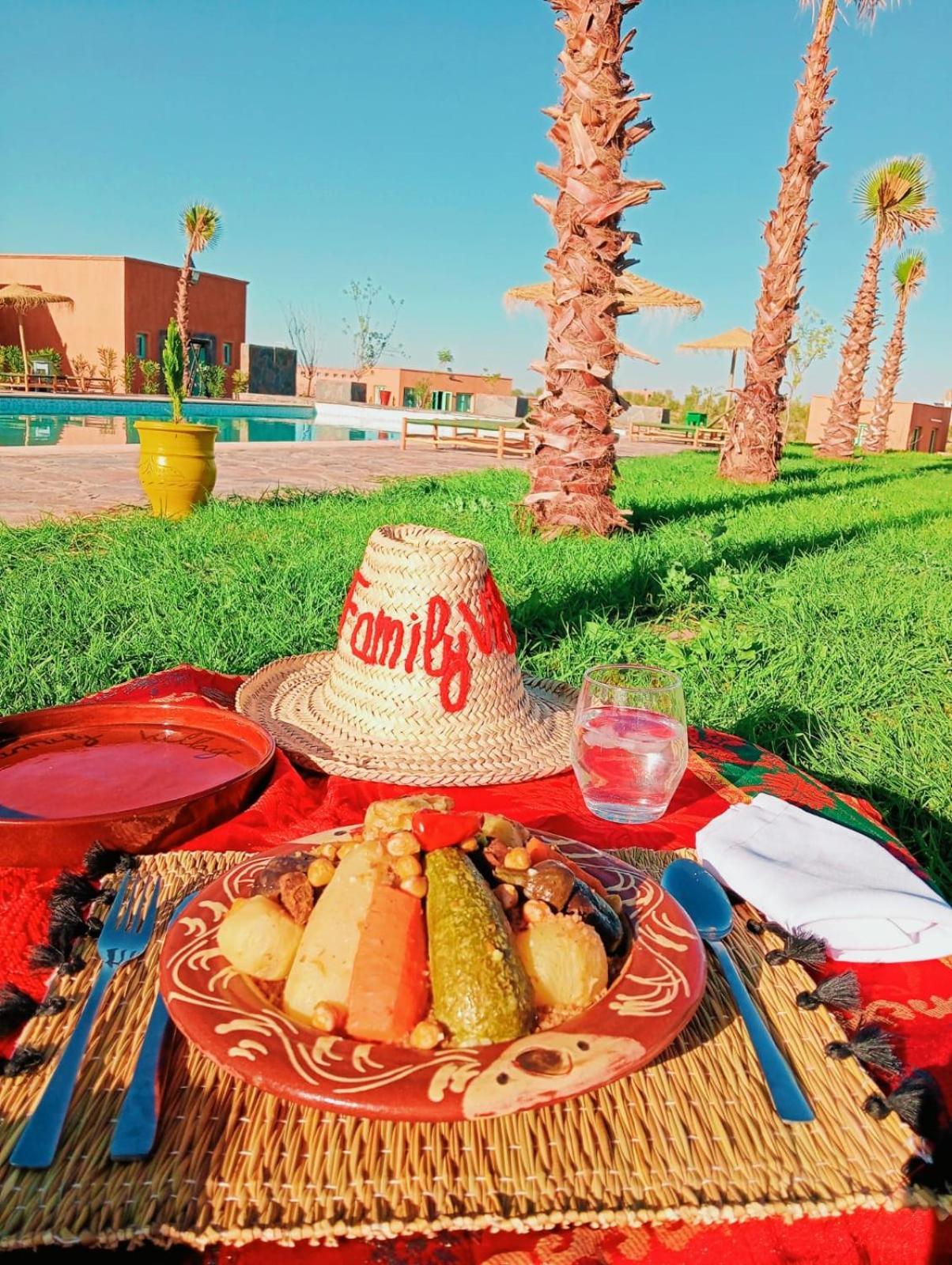 Family Village Marrakech Marrakesh Bagian luar foto